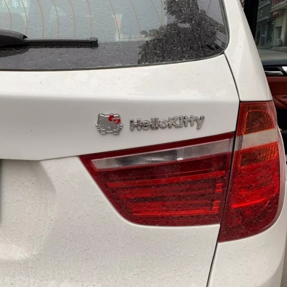 Hello Kitty Car accesories bundle (3 pieces) - Picture 3 of 11